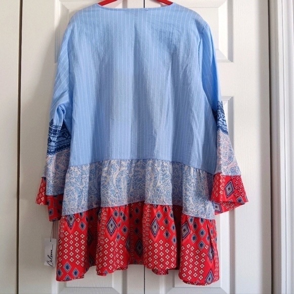 Women's Blue and Red Embroidered Top - Picture 4 of 6